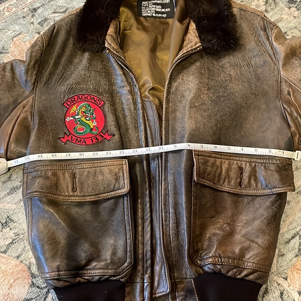 MUST SEE—Vintage Schott Bros leather G-1 Flyers jacket. Great shape. Made in USA - Picture 11 of 16